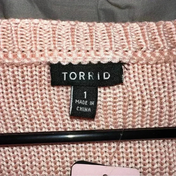 NWT Torrid Women's Lightweight Open Knit Sweater Peach Size 1 - Picture 6 of 8